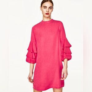 ZARA // FRILLED SLEEVE DRESS – FUCHSIA 💗